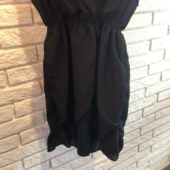 H&M Little Black Dress sz 2 - Picture 3 of 5